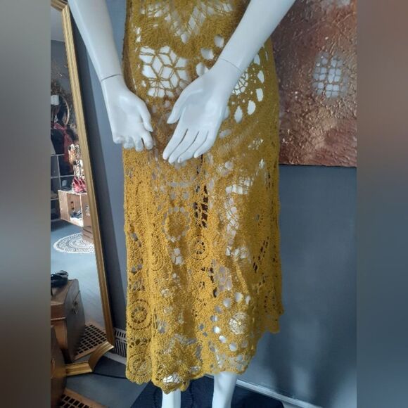 Zara Mustard Crochet Midi Dress - Picture 4 of 12